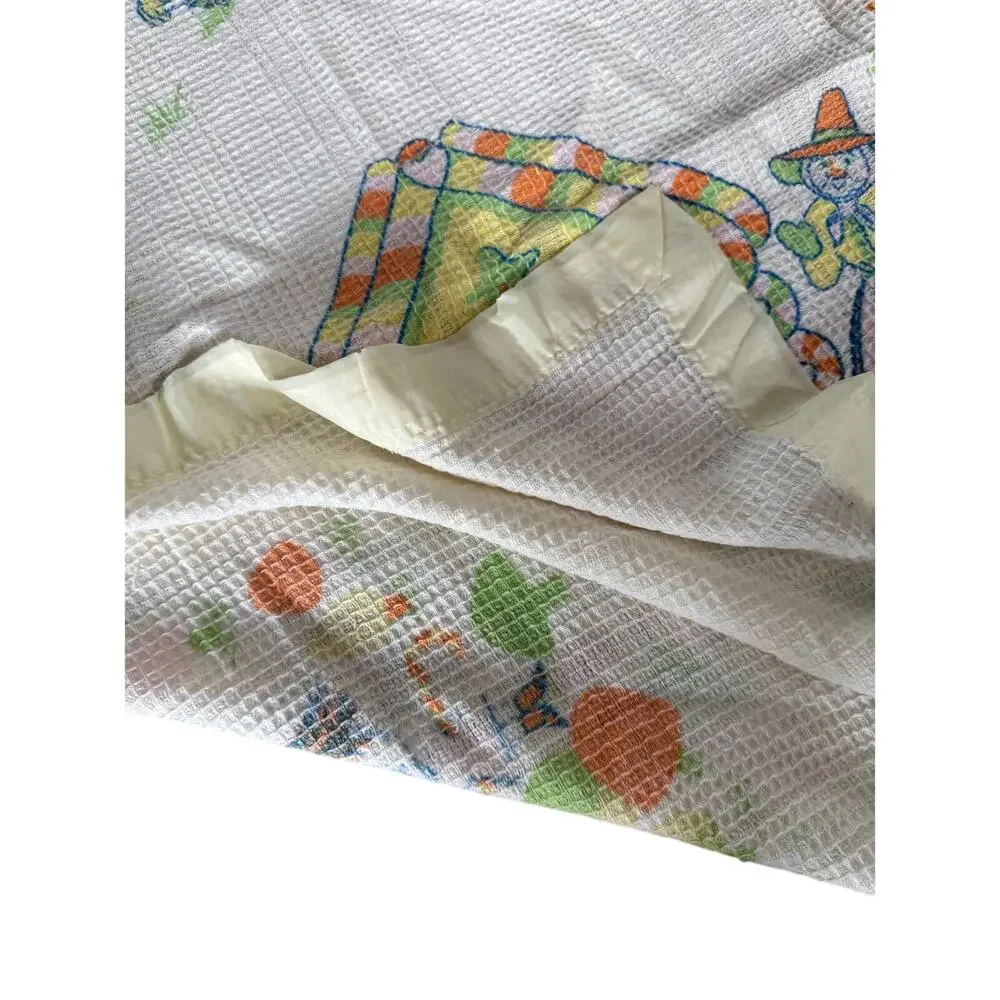 Vintage‎ Hansel & Gretel satin trimmed waffle knit mushroom print orange blanket